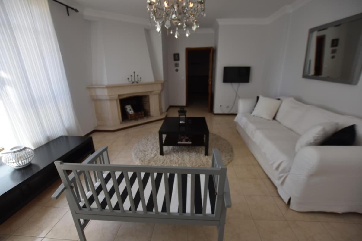 Cascais Excellent 2 Bedroom Apartment In Cascais Center Exteriör bild